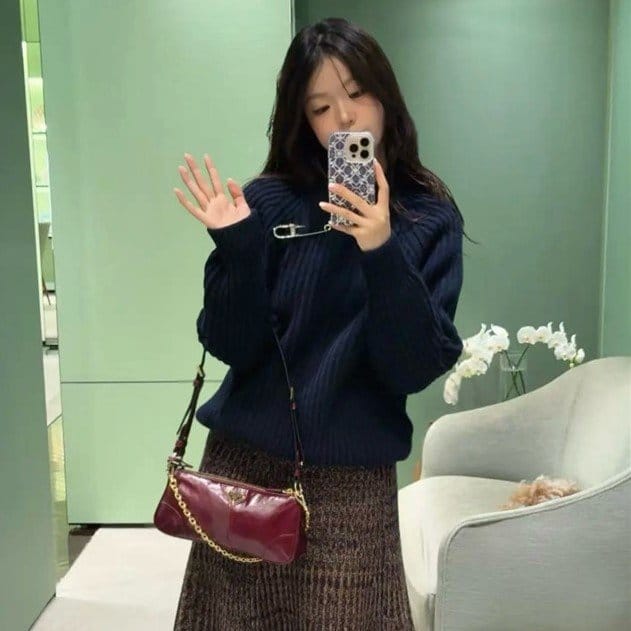 PRADA 프라다 레더 숄더백 1BC221