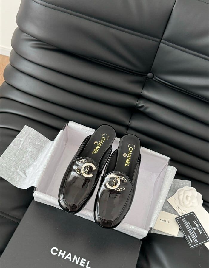 CHANEL 샤넬 여성용 슬리퍼 C62633-1 2024/신상 2COLOR