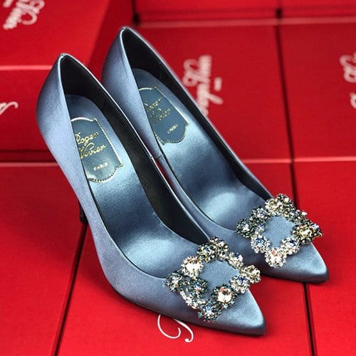 ROGER VIVIER 로저비비에 신상 힐&플랫슈즈 (220,250사이즈 주문제작)