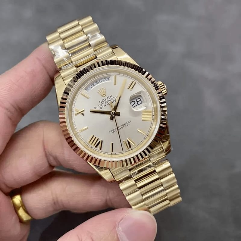 ROLEX 로렉스 데이데이트 실버 로만 다이얼 옐로우골드 40mm V3(텅스텐 헤비 버전) 228238