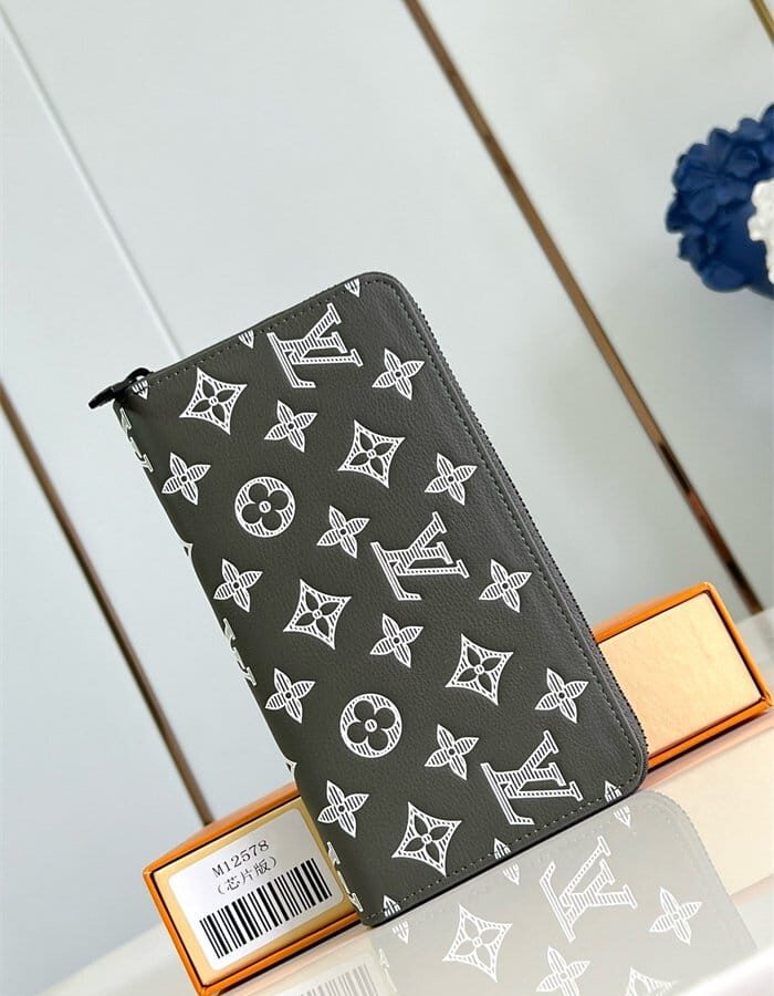 LOUIS VUITTON 루이비통 지피 장지갑 M12578 2024/신상