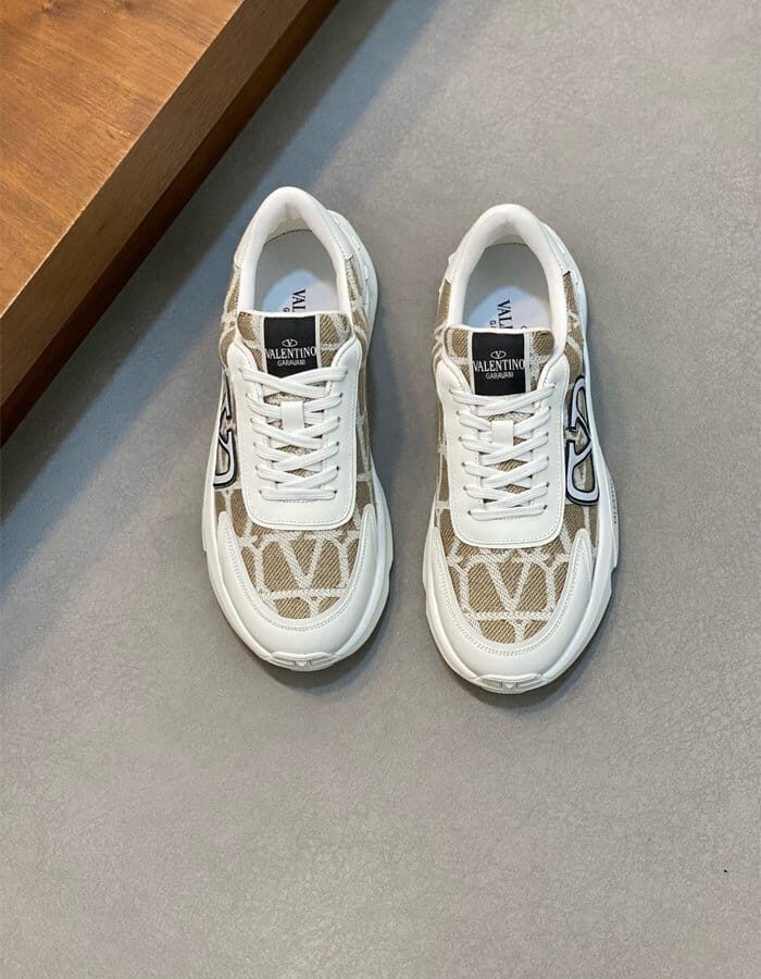 VALENTNIO 발렌티노 남성용 스니커즈 V99657-1 2024/신상 2COLOR