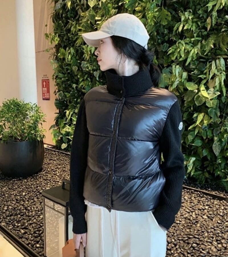 MONCLER 몽클레어 로고패치 패딩 레이어드 하이넥 니트 집업