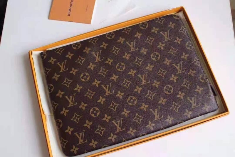 LOUIS VUITTON 루이비통 보야주 클러치백 정품급