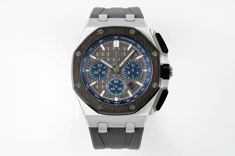 AUDEMARS PIGUET 오데마피게 로얄오크 오프쇼어 크로노 그레이 26420
