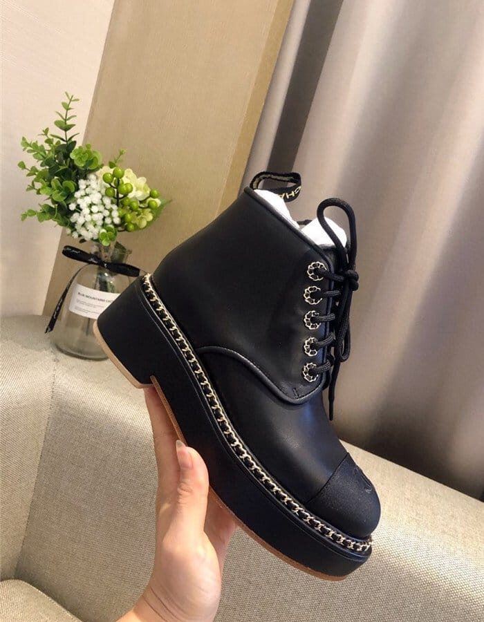 CHANEL 샤넬 여성용 부츠 C63990-2 2COLOR