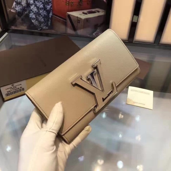 LOUIS VUITTON 루이비통 카푸신 월릿 M61250 lv 지갑 5037