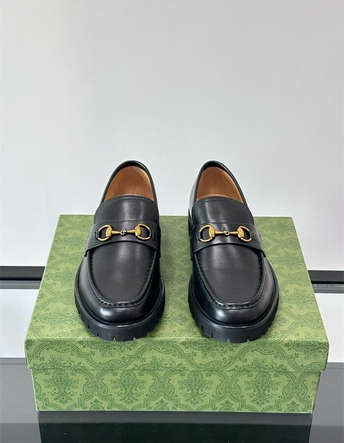 GUCCI 구찌 남성용 로퍼 G43548-1 2024/신상