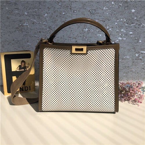 FENDI 펜디 피카푸 미디움 F8820-2