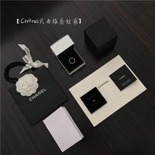 CHANEL 샤넬 반지 C6900 2020/신상 ( 사이즈 카톡상담) (정품과 비교가능한 퀄리티 )