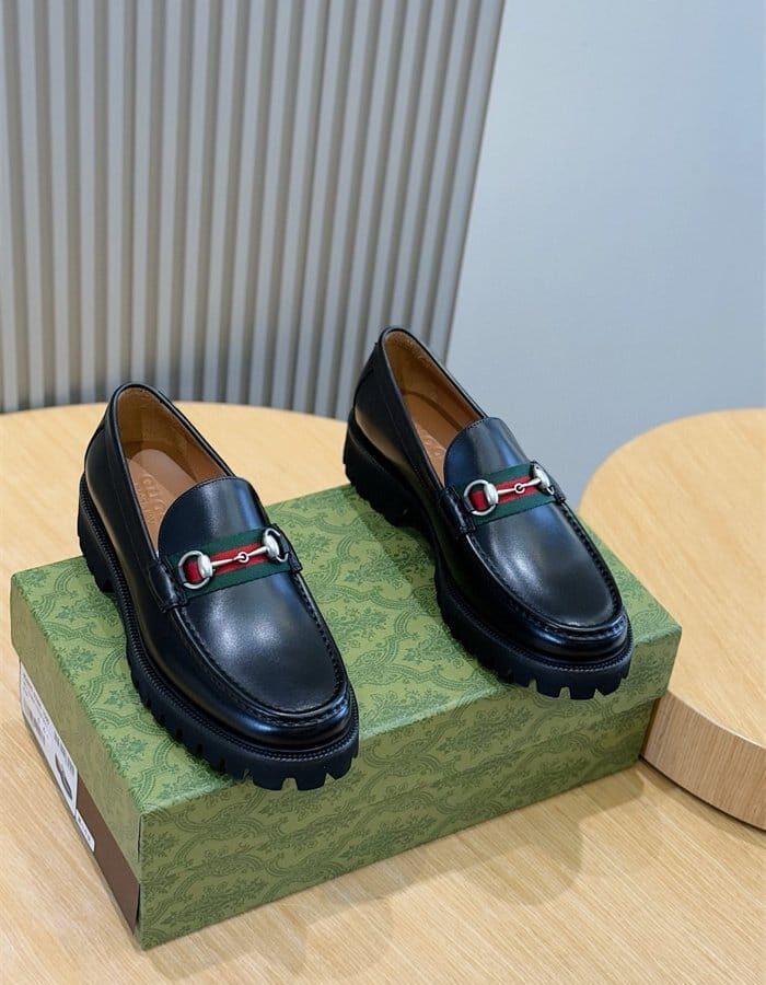 GUCCI 구찌 남성용 로퍼 G45439-1