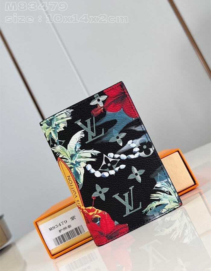 LOUIS VUITTON 루이비통 패스포트 커버 여권지갑 M83479 2024/신상