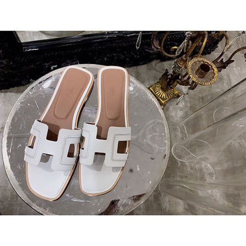 HERMES 에르메스 슬리퍼 봄신상