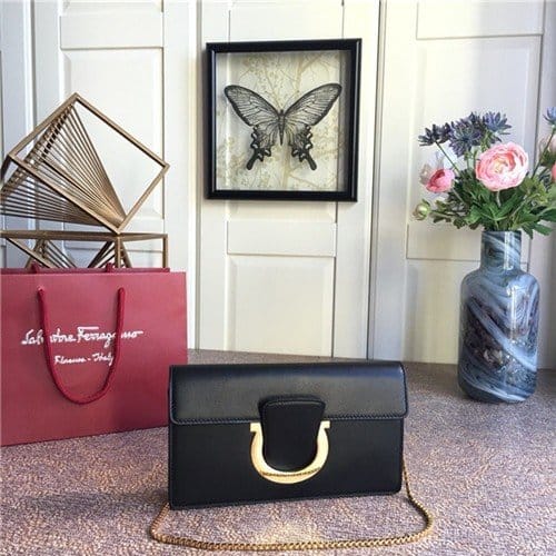 FERRAGAMO 페레가모 체인 숄더백 21F557-1