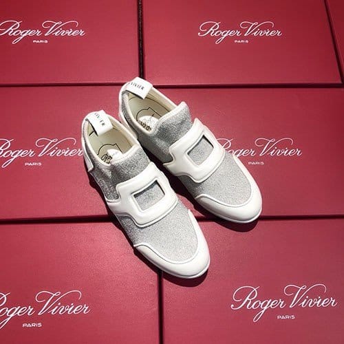 ROGER VIVIER 로저비비에 스니커즈 (250사이즈 주문제작)