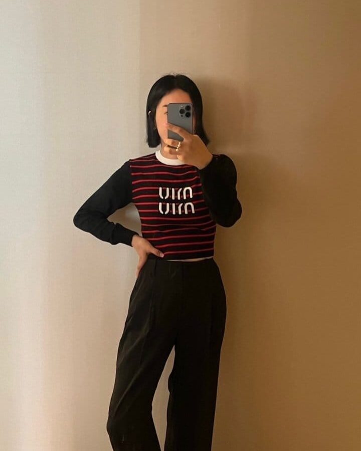 MIUMIU 미우미우 스트라이프 로고 울 스웨터