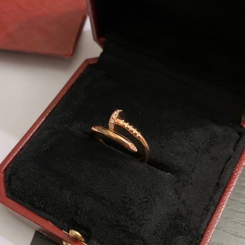 CARTIER 까르띠에 반지 C7081 2020/신상 (사이즈 카톡상담) (정품과 비교가능한 퀄리티 )