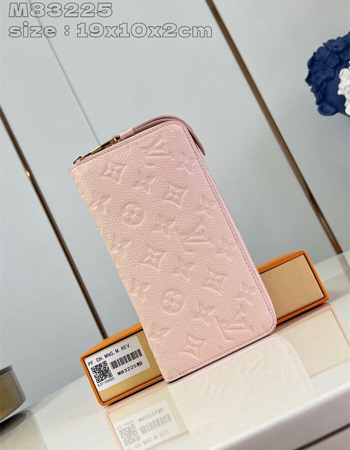 LOUIS VUITTON 루이비통 모노그램 앙프렝뜨 지퍼 장지갑 M83225 2024/신상