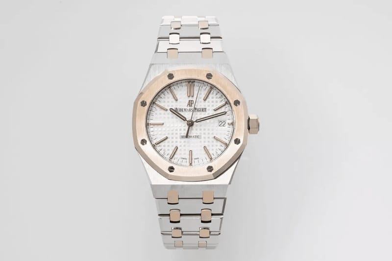 AUDEMARS PIGUET 오데마피게 로얄오크 화이트 다이얼 콤비 41MM 15450
