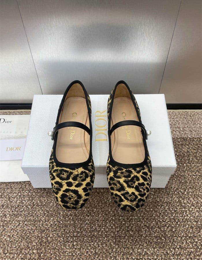 DIOR 디올 여성용 단화 D87547 2024/신상