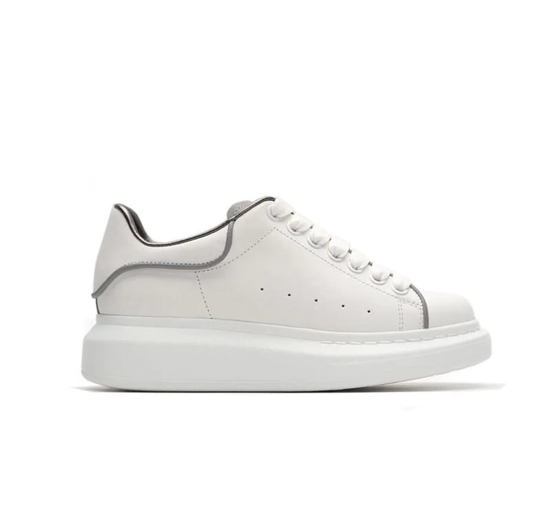 ALEXANDER MCQUEEN 알렉산더맥퀸 화이트/실버 스카치 오버솔