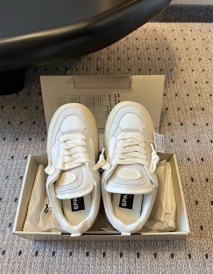 GOLDEN GOOSE 골든구스 여성용 스니커즈 G79712-1 2024/신상 2COLOR