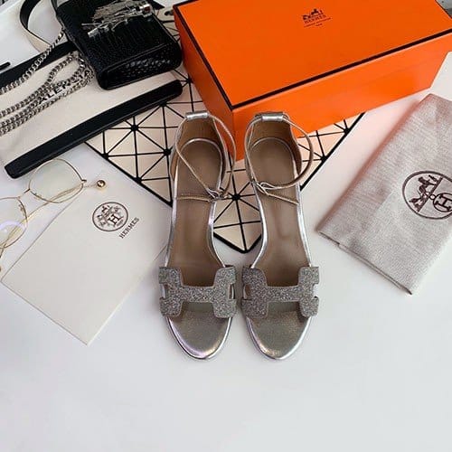 HERMES 에르메스 샌들 굽높이6CM 봄신상(220,250사이즈 주문제작)