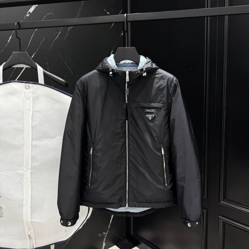 PRADA 프라다 리나일론 윈드 다운 자켓