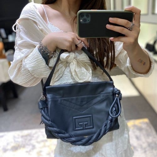 GIVENCHY 지방시 토트&숄더백 G60060-4