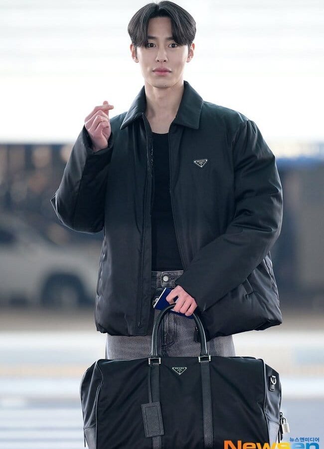 [배우 이재욱] PRADA 프라다 리나일론 사피아노 보스턴백 2VC014