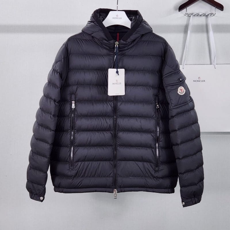 ●1월 판매 8위● MONCLER 몽클레어 8556 갈리온 Galion 구스다운 패딩