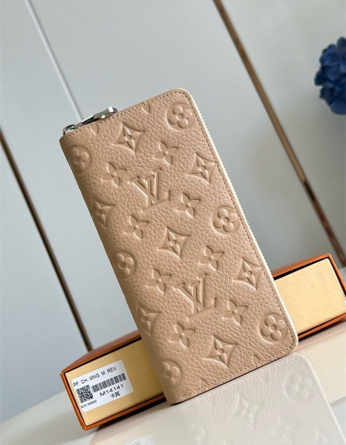 LOUIS VUITTON 루이비통 장지갑 M14141