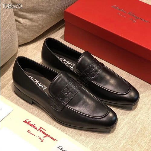 FERRAGAMO 페레가모 M2439