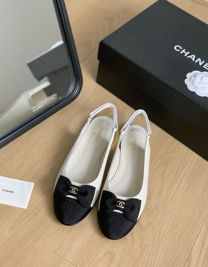 CHANEL 샤넬 여성용 샌들 C17018 2COLOR