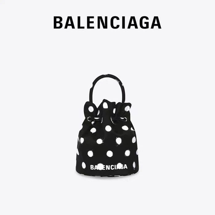 BALENCIAGA 발렌시아가 버킷백 ba97x