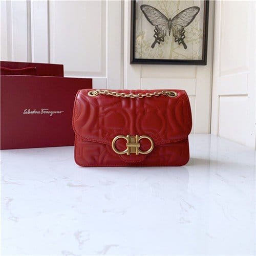 FERRAGAMO 페레가모 플랩 체인백 21H168-3 2020/신상