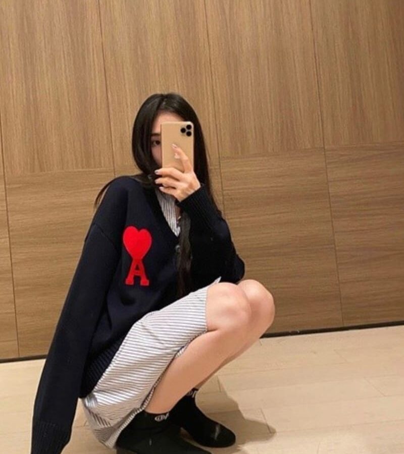 AMI 아미 드꾀흐 오버사이즈 가디건