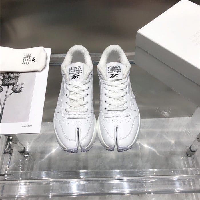 MAISON MARGIELA 메종마르지엘라 남여공용 스니커즈 M50880