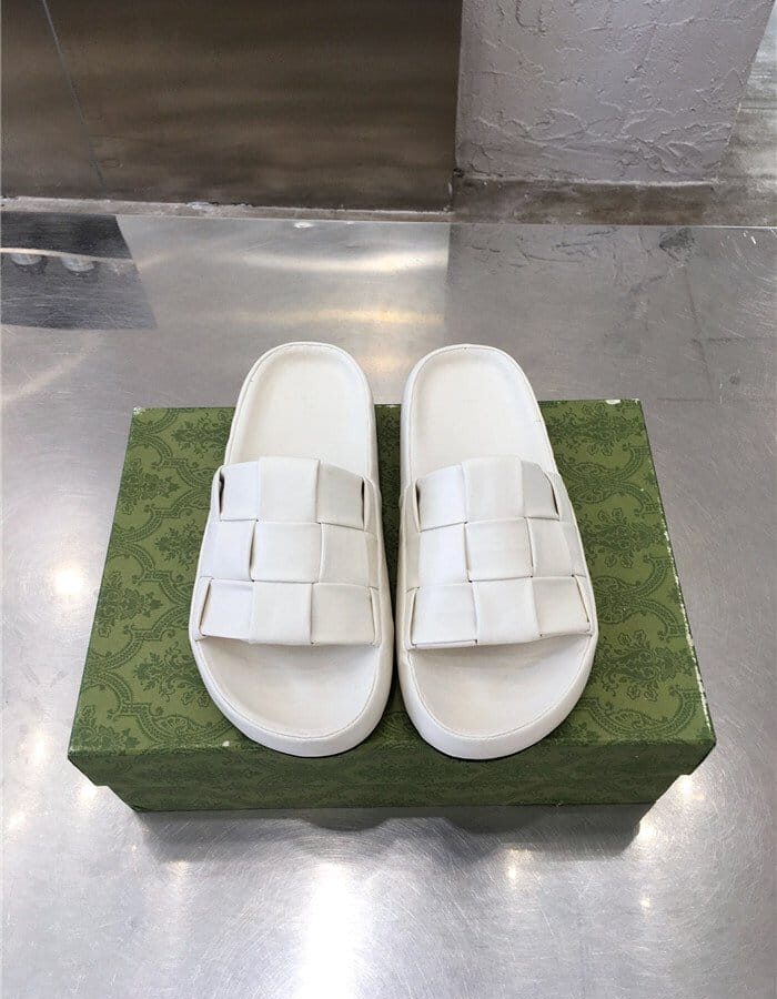 BOTTEGA VENETA 보테가베네타 여성용 슬리퍼 B78080