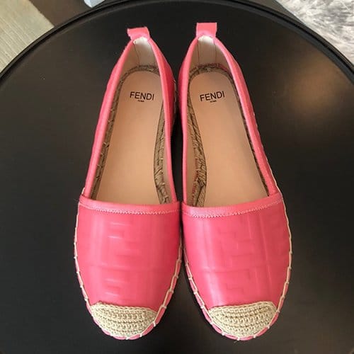 FENDI 펜디 슬립온 F9300-2