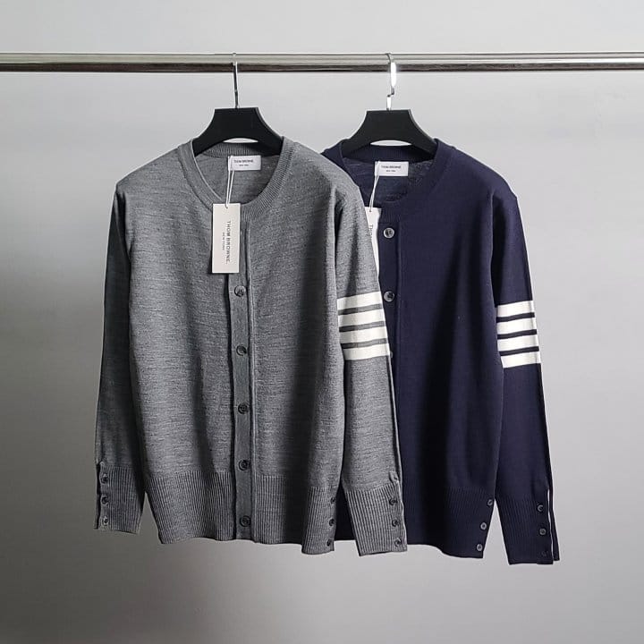 THOM BROWNE 톰브라운 사선완장 라운드 가디건