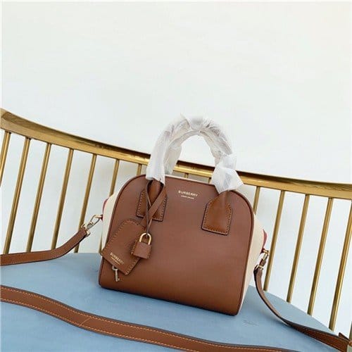 BURBERRY 버버리 큐브백 B5065-2