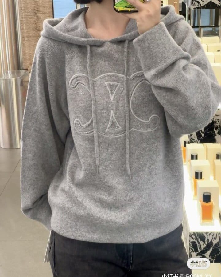 CELINE 셀린느 부클 트리옴페 후드 니트