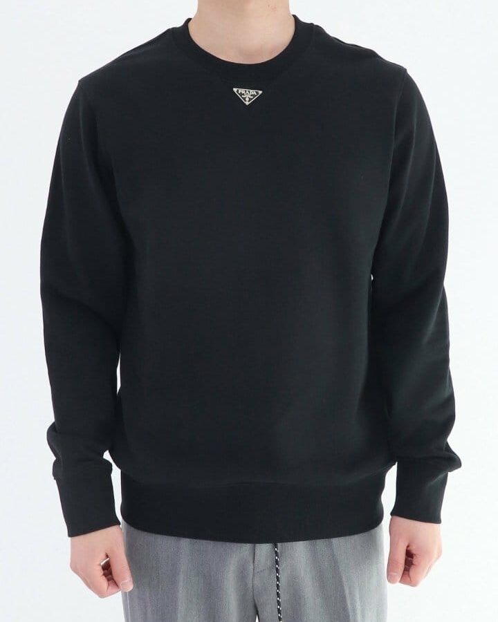 PRADA 프라다 삼각로고 맨투맨 2COLOR